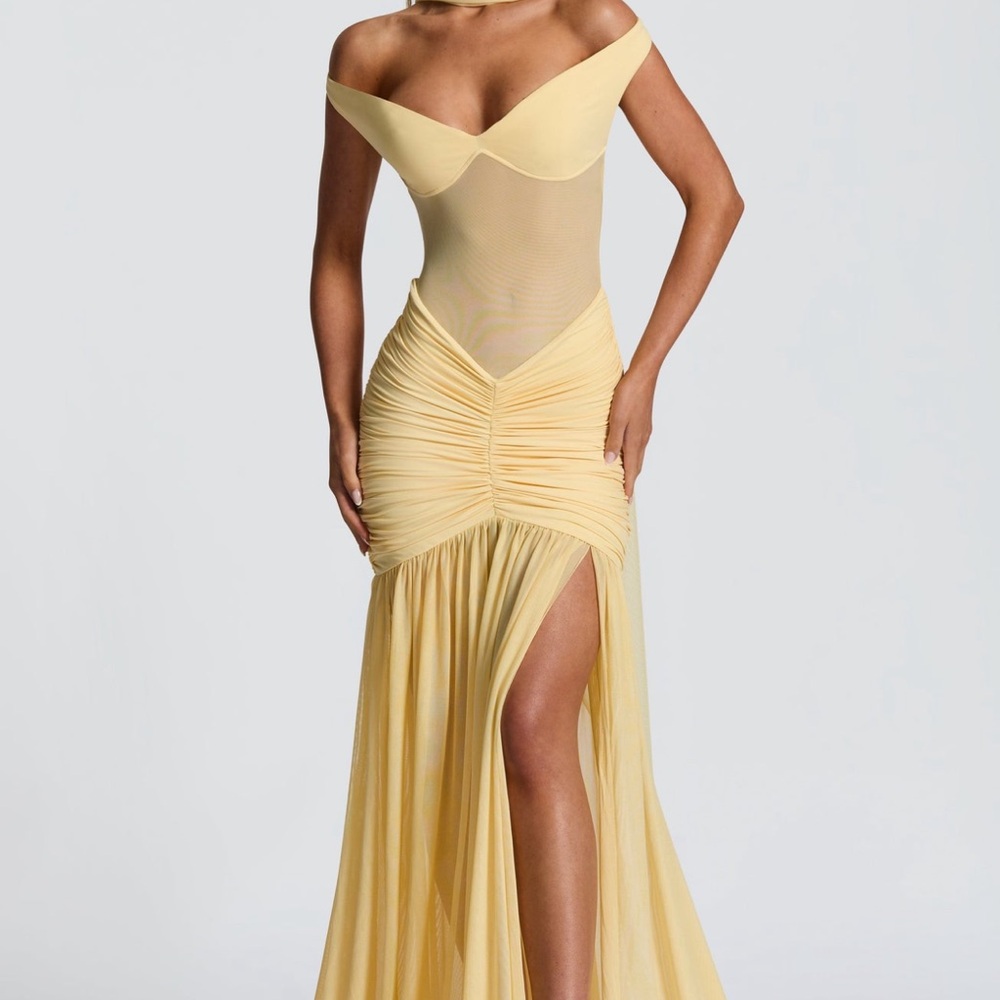 Chic One-Shoulder Yellow Dress